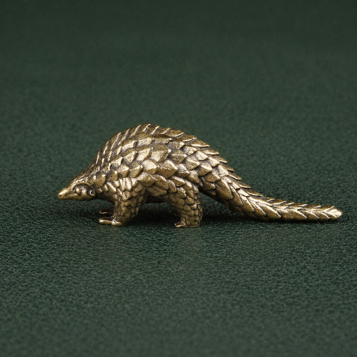 Antique Brass Pangolin Figurine Sculpture Ornament: A1