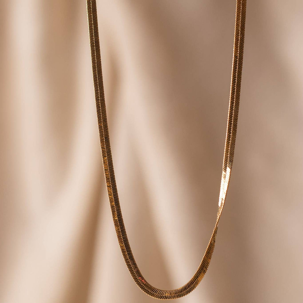 18k Gold-filled Herringbone Necklace - 18" / Midi (4mm)