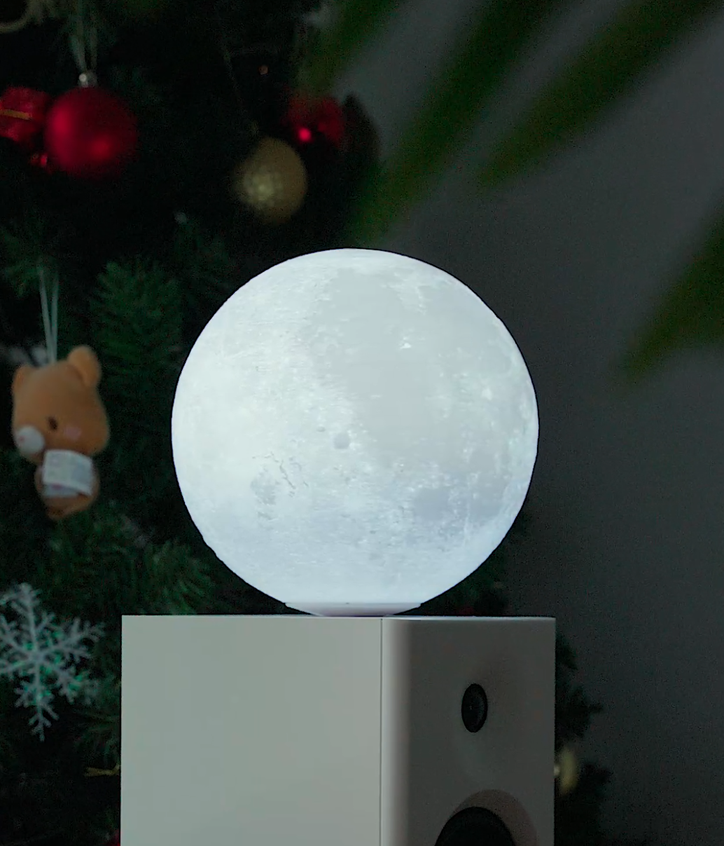 Smart LunaSpin Lamp: Mini