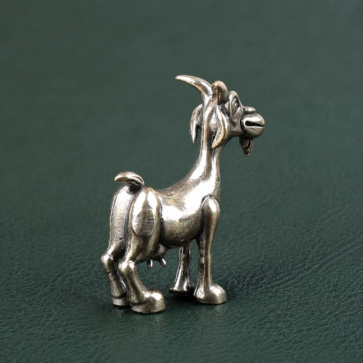 Solid Brass Zodiac Goat Figurine Ornament: A1