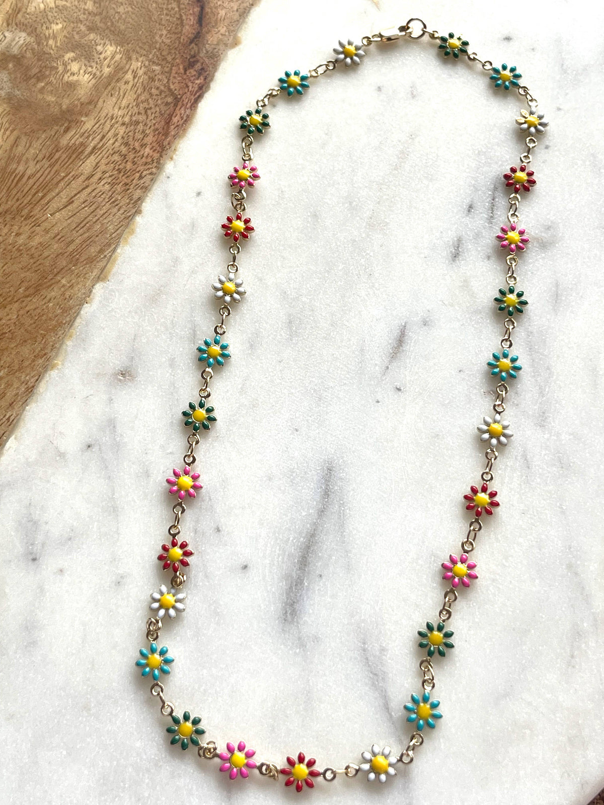 Lola Daisy Chain Necklace: Multi-Colored