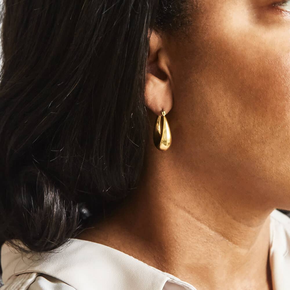 Gold Oval Hoop Earrings - Fall 2025 Jewelry