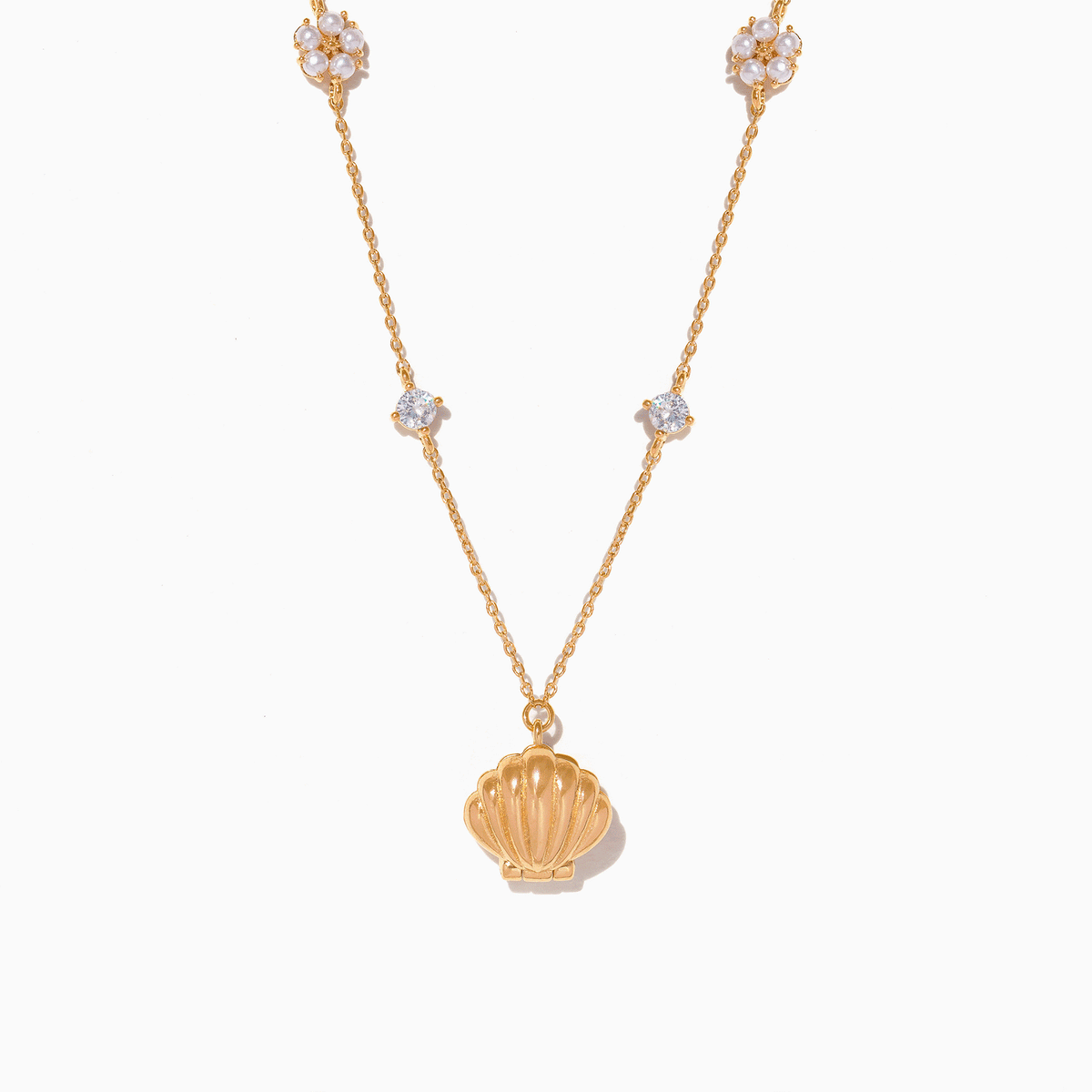 Hidden Pearl Shell Necklace: Gold