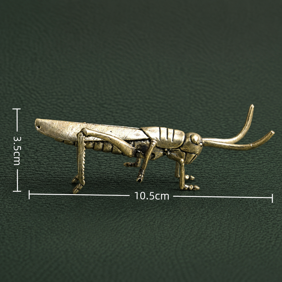 Solid Brass Grasshopper Figurine Desktop Ornament: A1