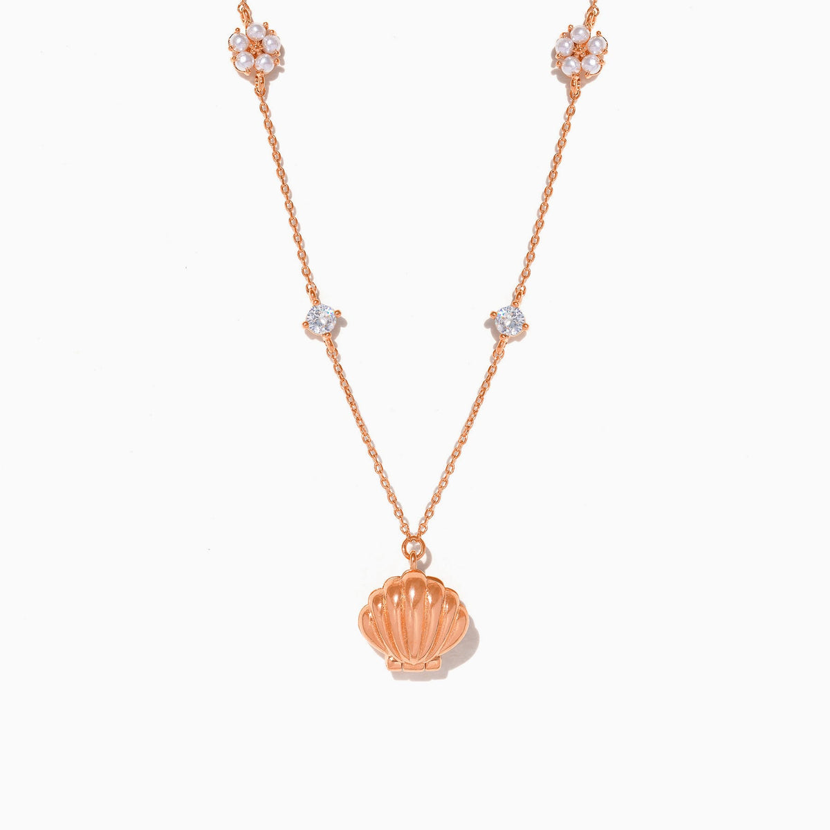 Hidden Pearl Shell Necklace: Gold