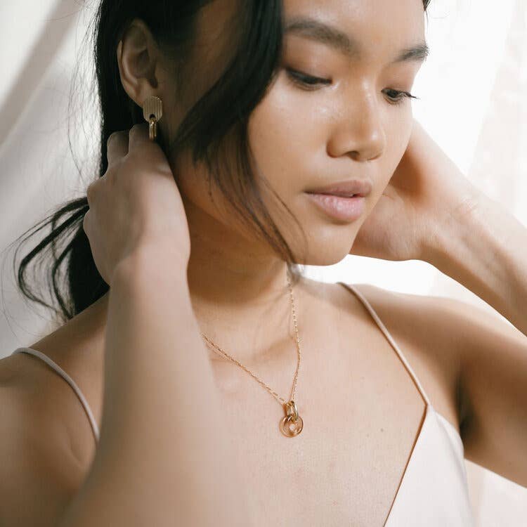 Anna Necklace - Tan: 16&quot;