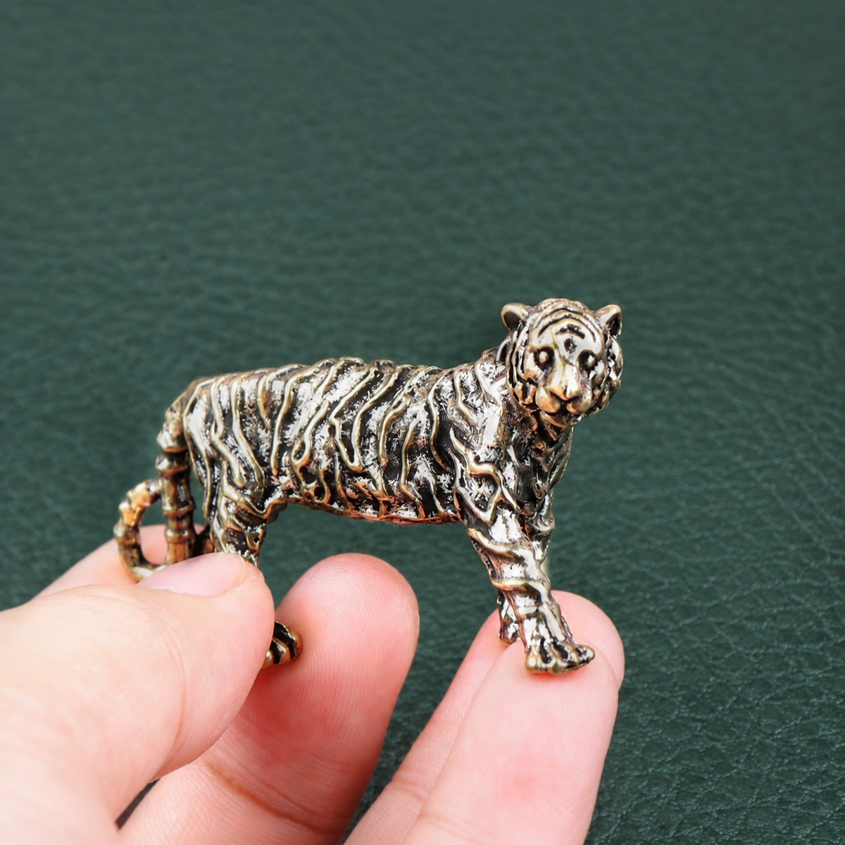 Solid Brass Mighty Tiger Figurine Ornament: A1