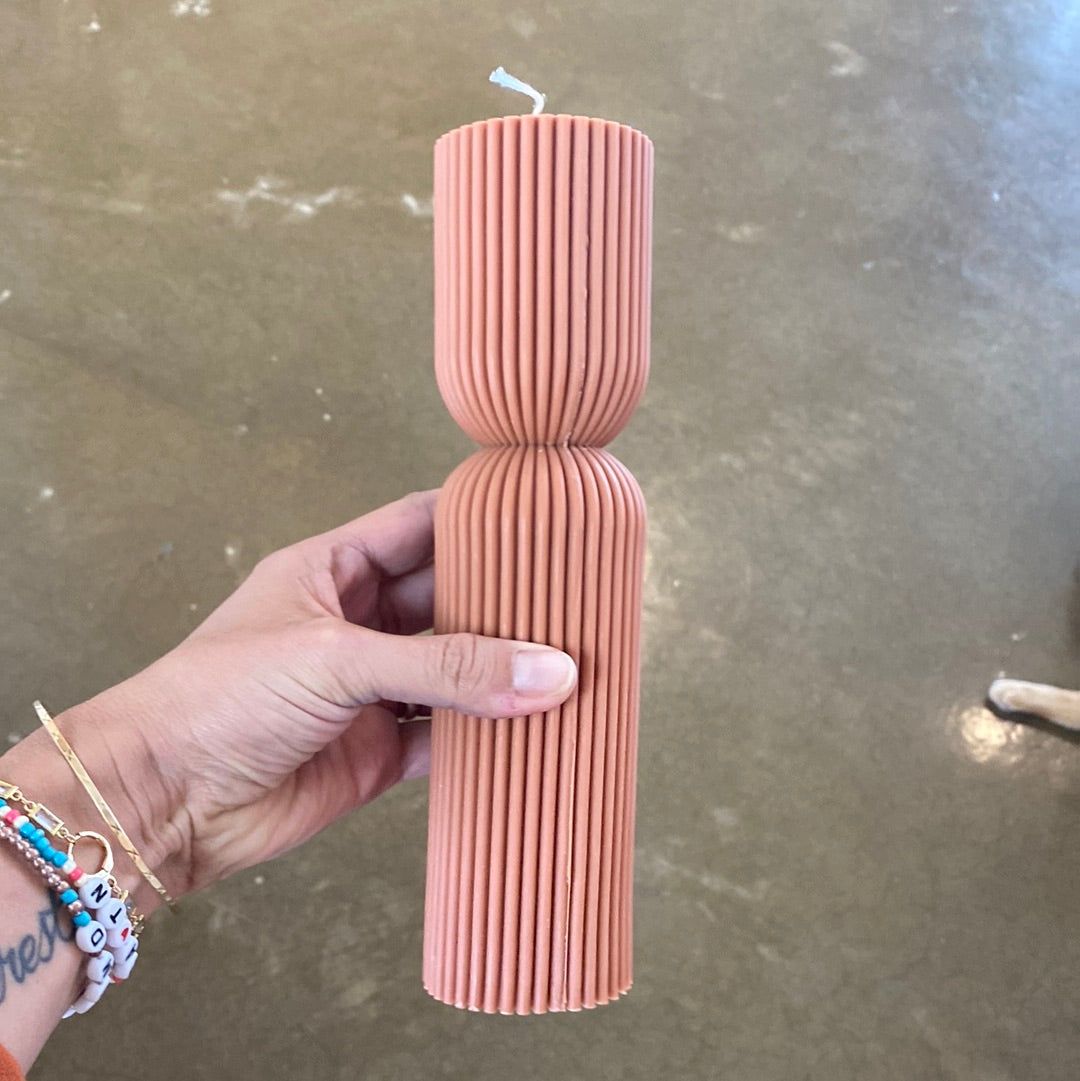 Ribbed pillar candle brown