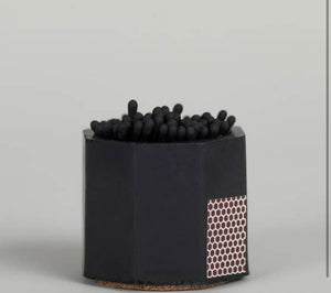 Tenn Prairie: Match holder with striker