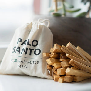Luna Sundara: 100 Grams of Premium Palo Santo Smudging Sticks (Approximately 15-20 Sticks)