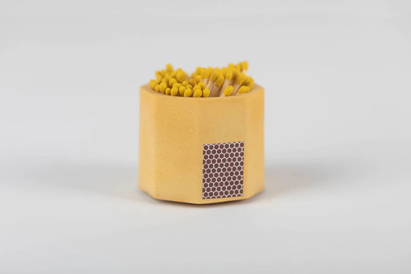 Tenn Prairie: Match holder with striker